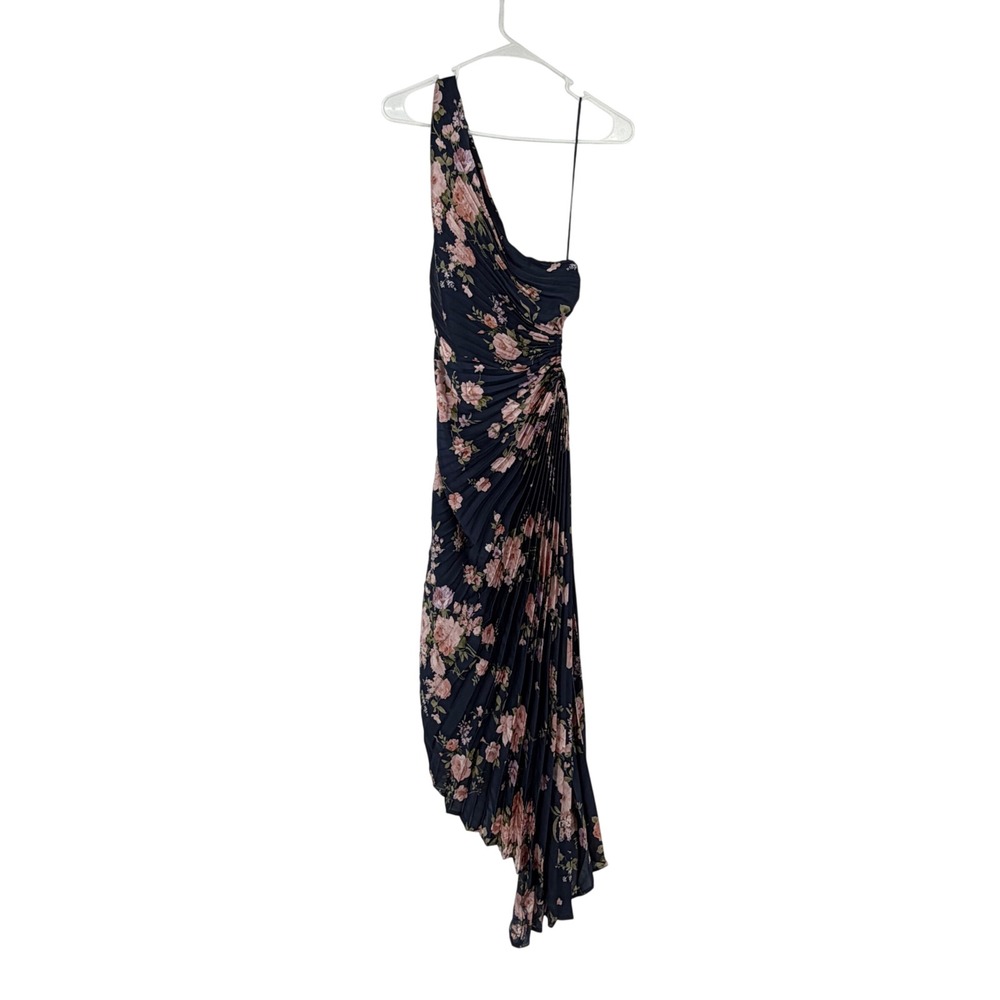 NWT Petal + Pup Kleo One Shoulder Floral Pleated Maxi Dress Navy M